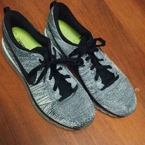 Nike Black and Gray Athletic Shoes